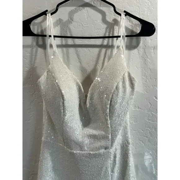 B. Smart White Sequin Gown with Slit & Adjustable Straps — Size 3/4, NWOT - Picture 5 of 16